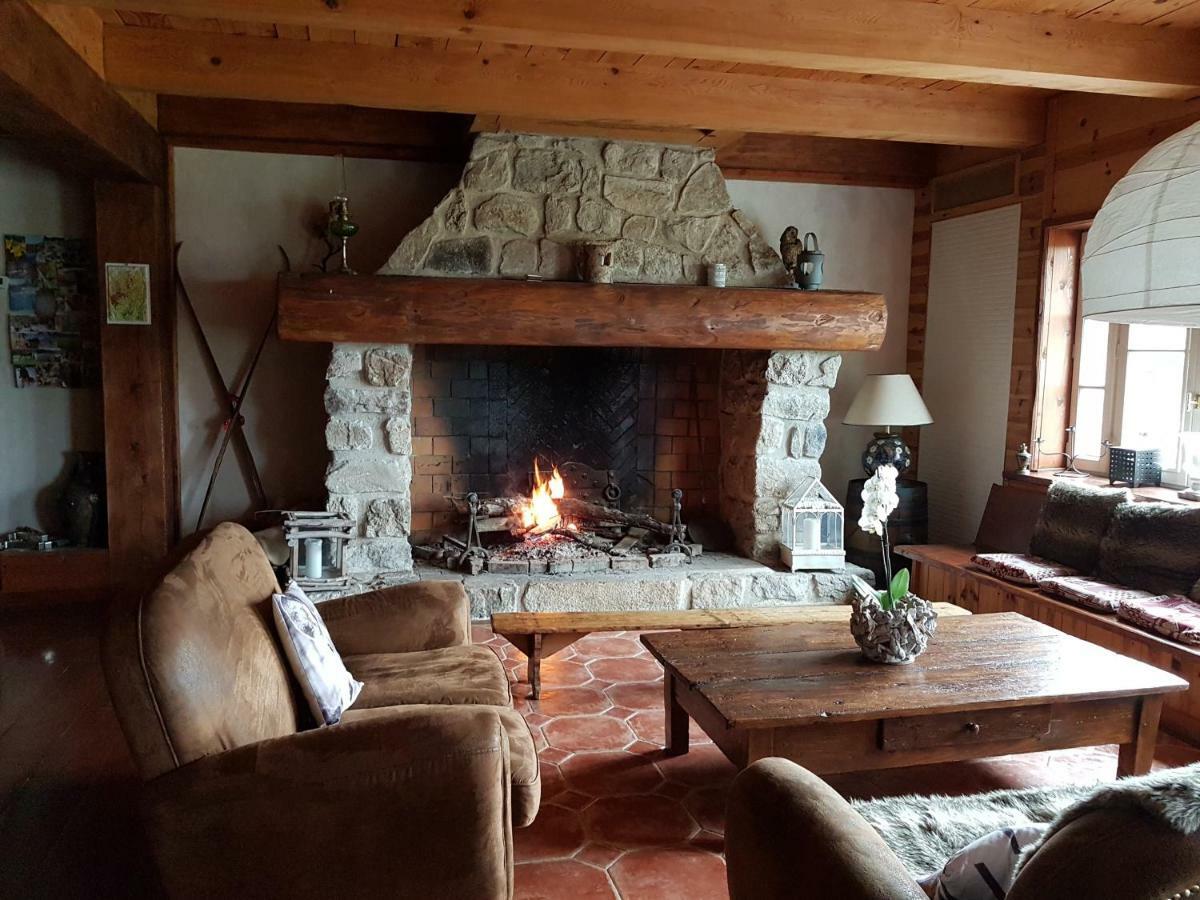 Domaine Du Mas Du Taillet Bed & Breakfast Lanarce Eksteriør bilde